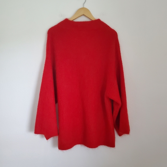H&M Red Mohair Blend Oversized Sweater - Picture 5 of 7